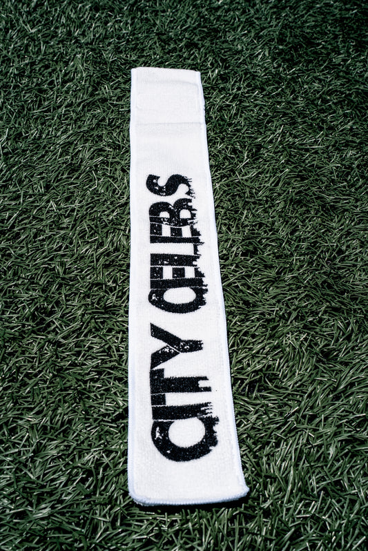 City Celebs Streamer Towel (White)
